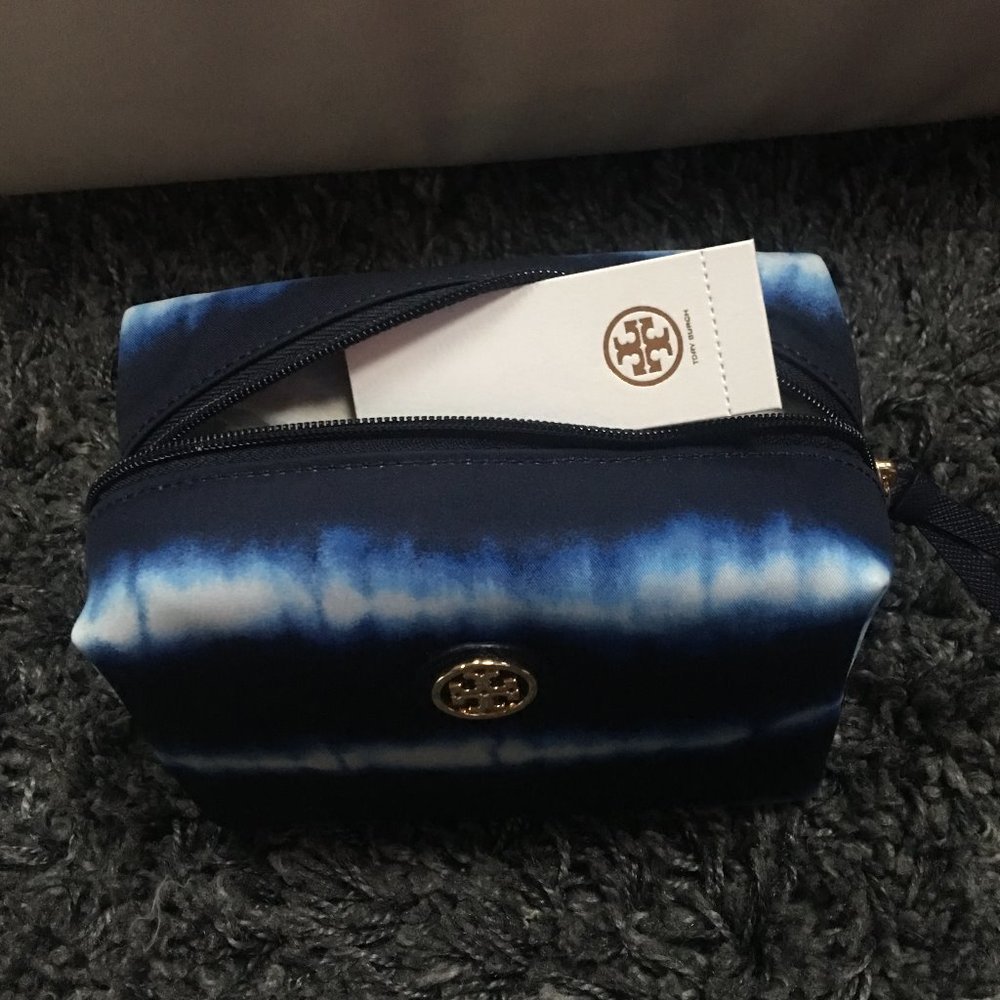 Tory Burch Printed Brigitte Cosmetic Pouch - Picture 6 of 7